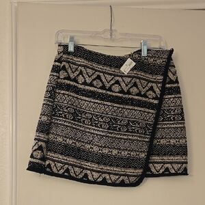 Black and Off-White Patterned Women's Skirt